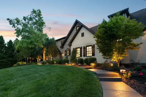 4001 Wallace Lane Nashville TN 37215