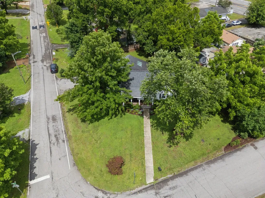 2905 Dobbs Avenue Nashville TN 37211
