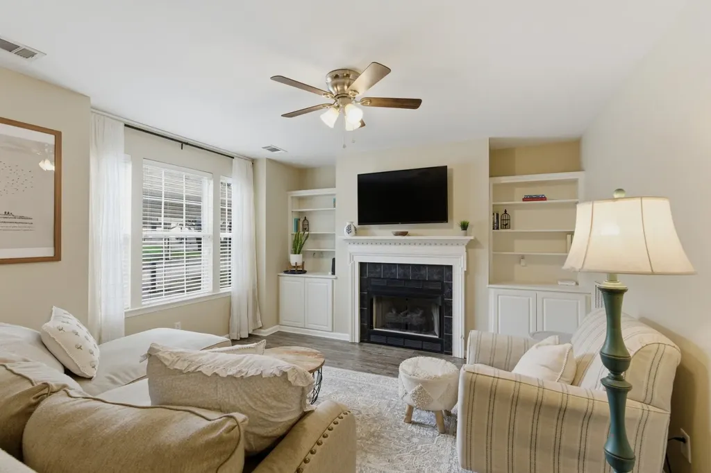 7241 Highway 70, S Nashville TN 37221