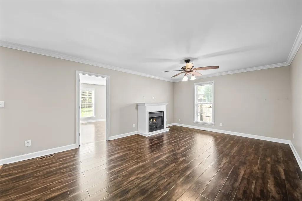 405 Tranquill Lane Clarksville TN 37043