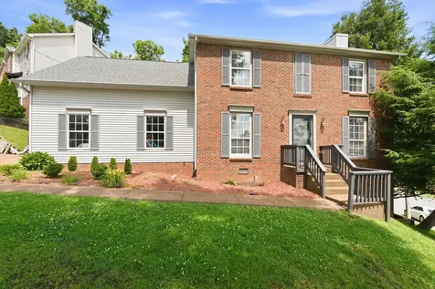 1716 Champions Drive Nashville TN 37211