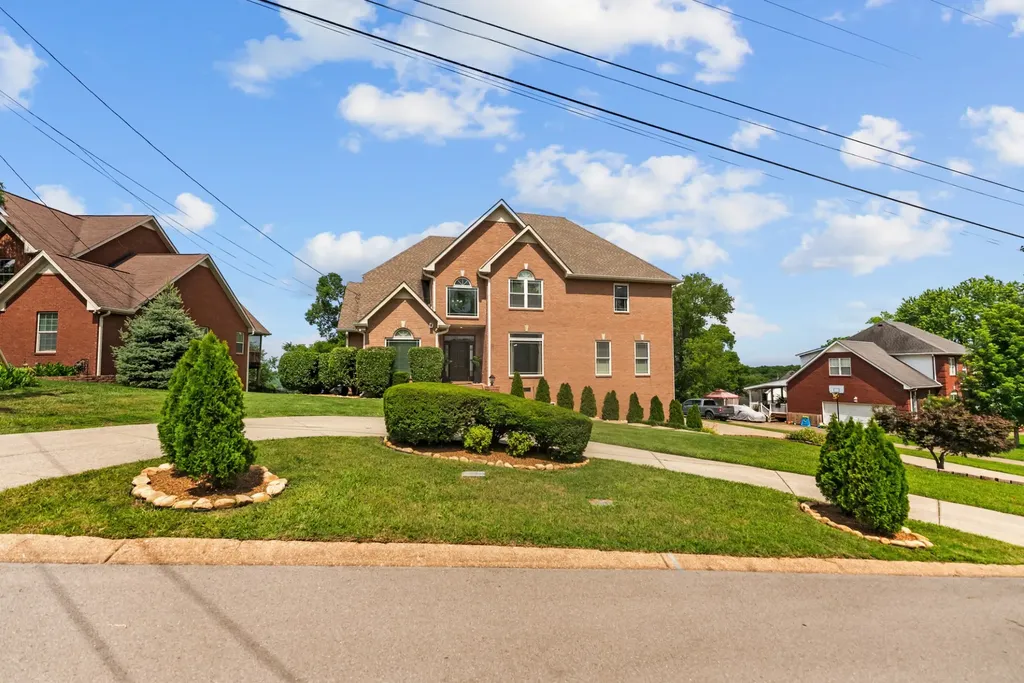 504 Spinnaker Court Smyrna TN 37167