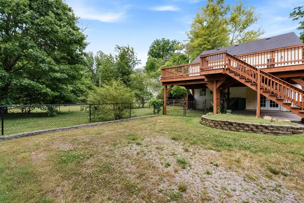 199 Maplemere Drive Clarksville TN 37040