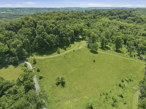 2677 Pigg Schoolhouse Road Santa Fe TN 38482