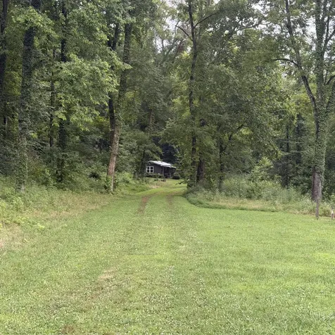 2677 Pigg Schoolhouse Road Santa Fe TN 38482