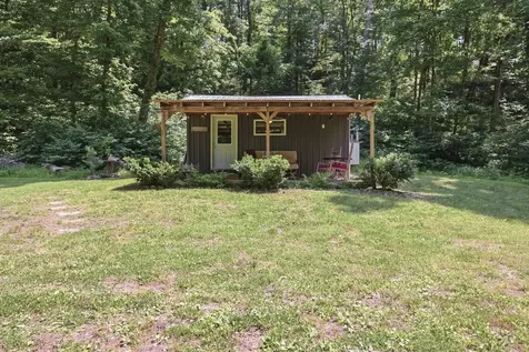 2677 Pigg Schoolhouse Road Santa Fe TN 38482