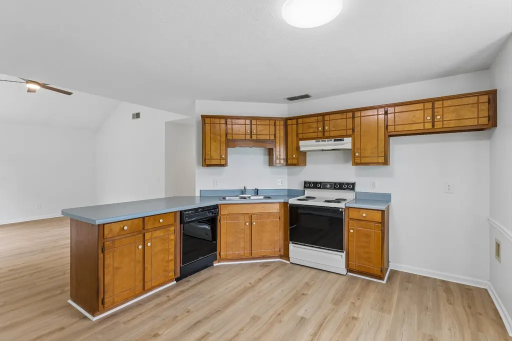 153 Constitution Avenue La Vergne TN 37086