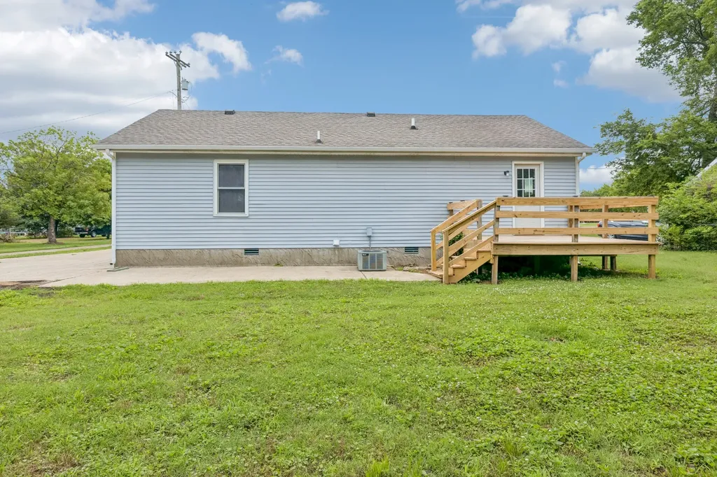 153 Constitution Avenue La Vergne TN 37086