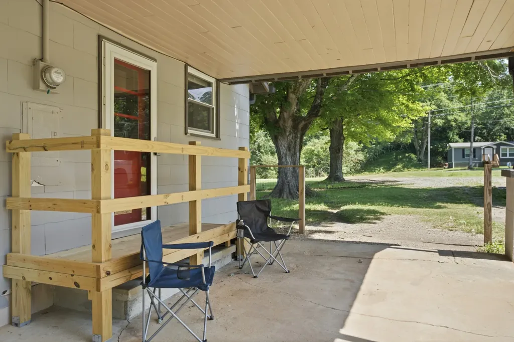 3965 Highway 70, W Dickson TN 37055