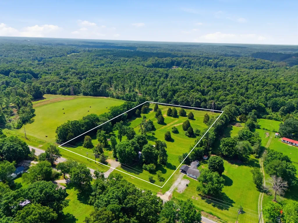 3965 Highway 70, W Dickson TN 37055