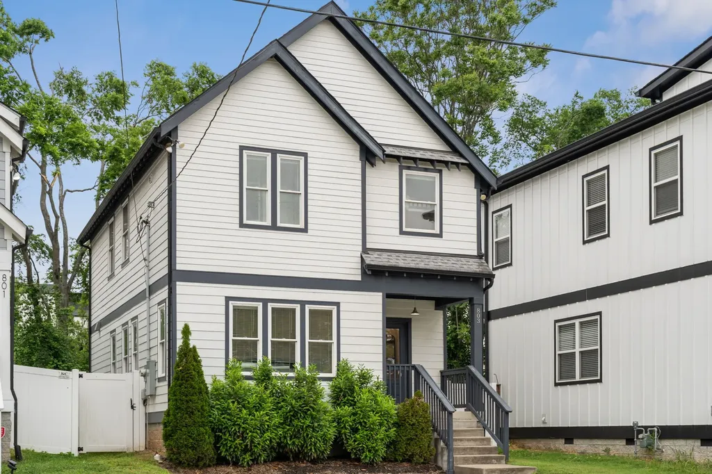803 21st Ave, N Nashville TN 37208