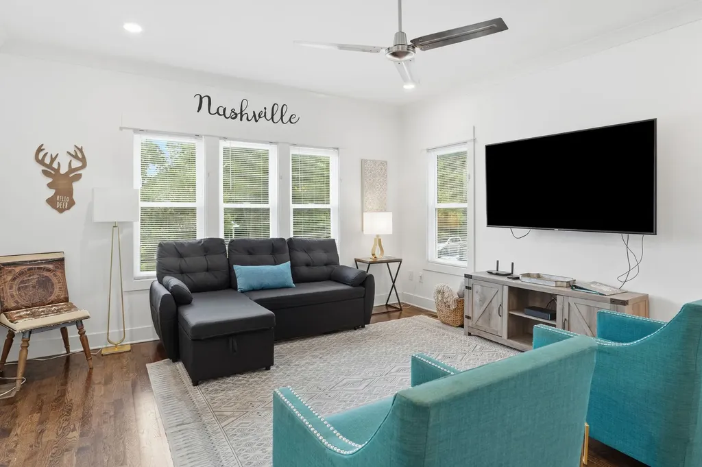 803 21st Ave, N Nashville TN 37208