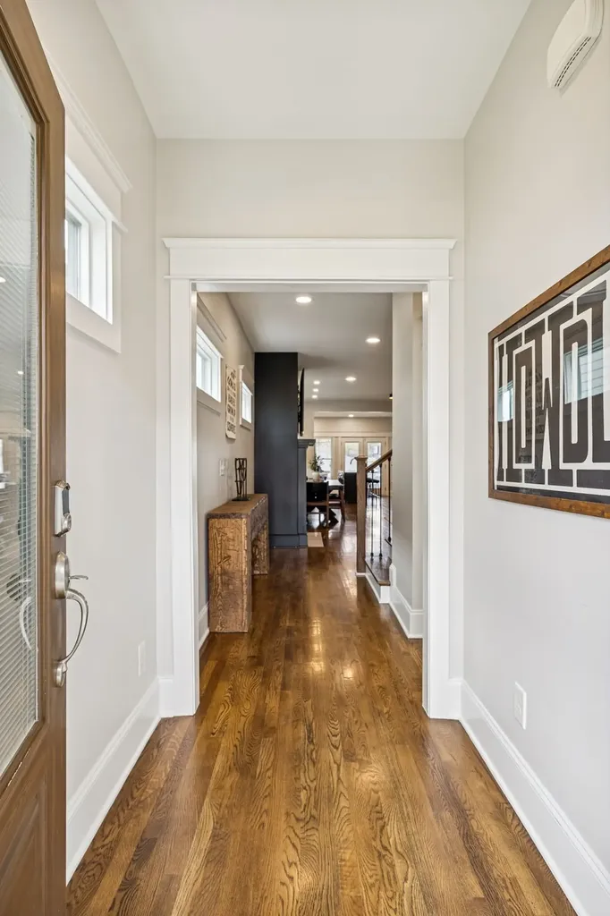 952 9th Ave, S Nashville TN 37203