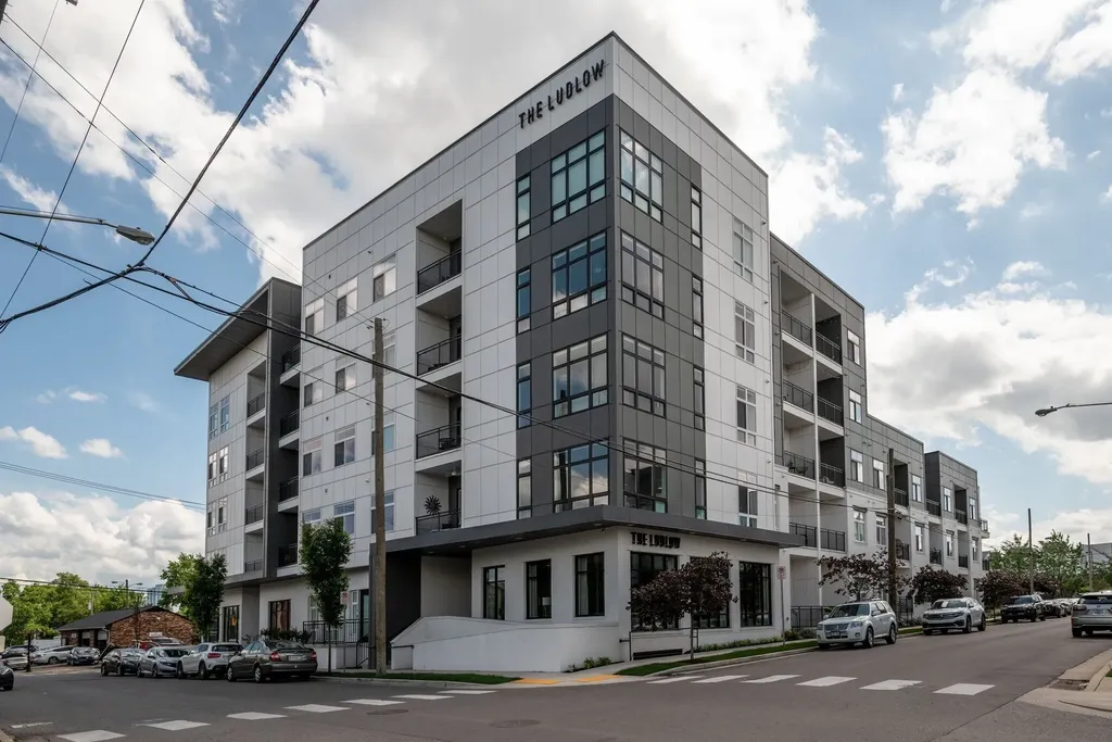 1125 10th Ave, N Nashville TN 37208