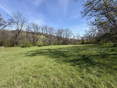 23 Fly Road Santa Fe TN 38482