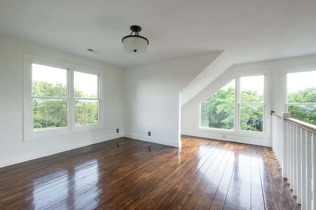 2351 Harlan Road Columbia TN 38401