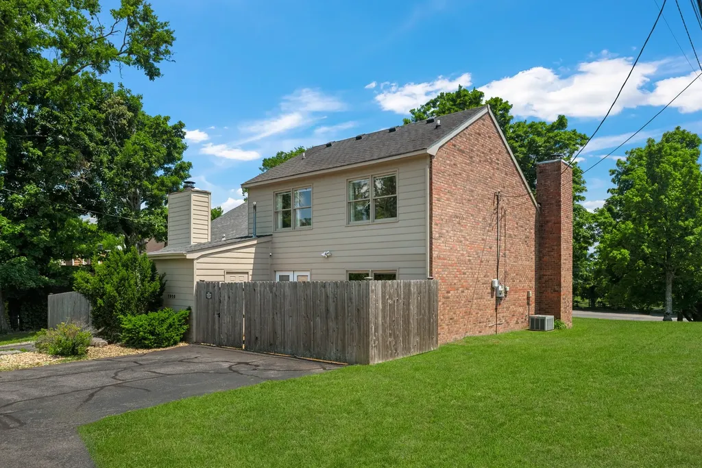 2920A Lebanon Pike Nashville TN 37214