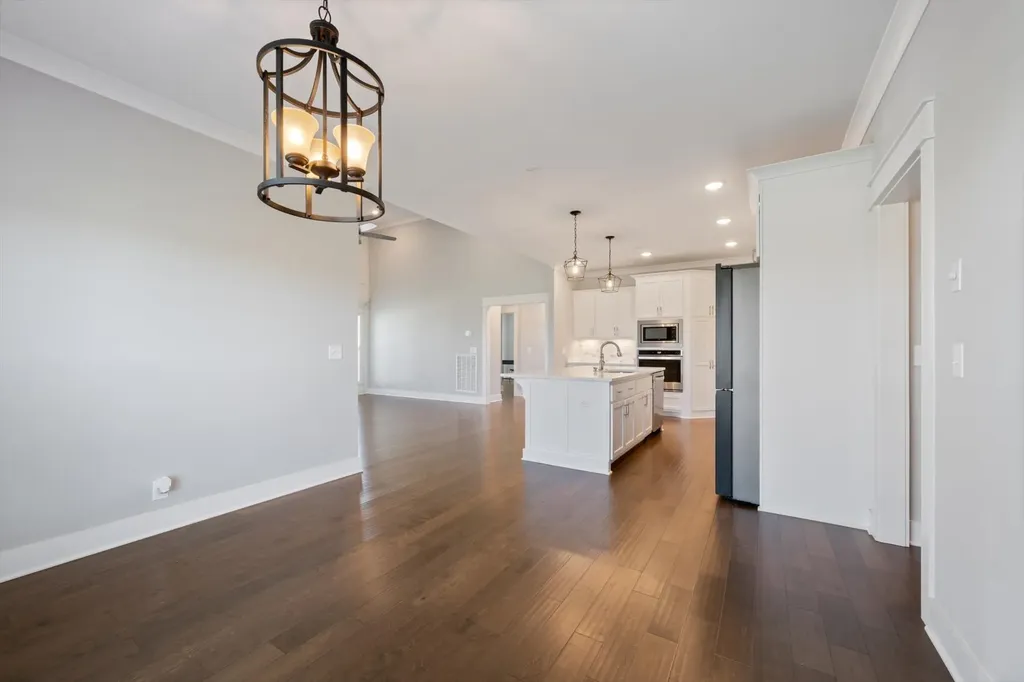 1901 Rhonda Drive Christiana TN 37037