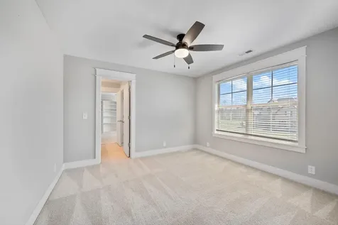 1901 Rhonda Drive Christiana TN 37037