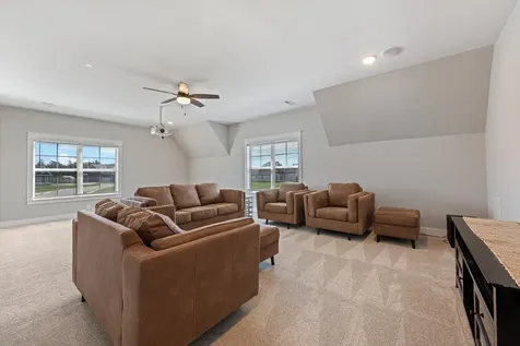 1901 Rhonda Drive Christiana TN 37037