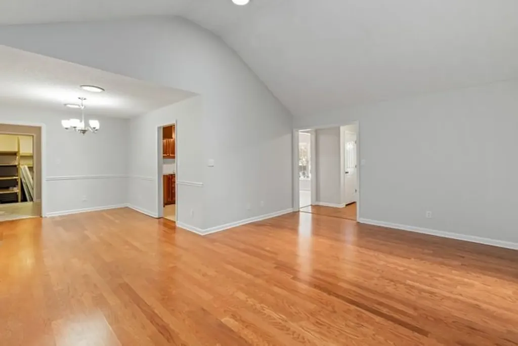 2017 Windsor Drive Columbia TN 38401