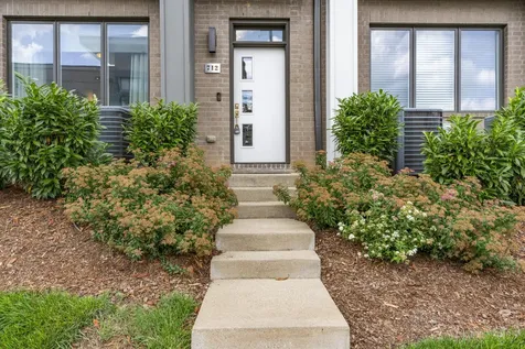 712 Melpark Drive Nashville TN 37204