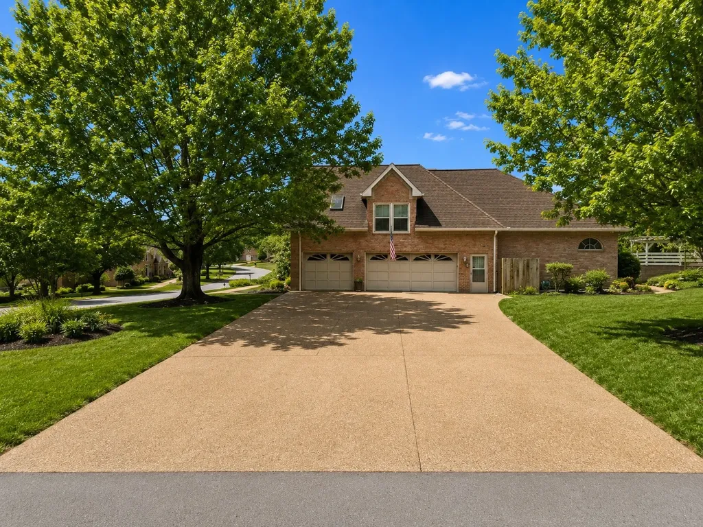 601 Ward Circle Old Hickory TN 37138
