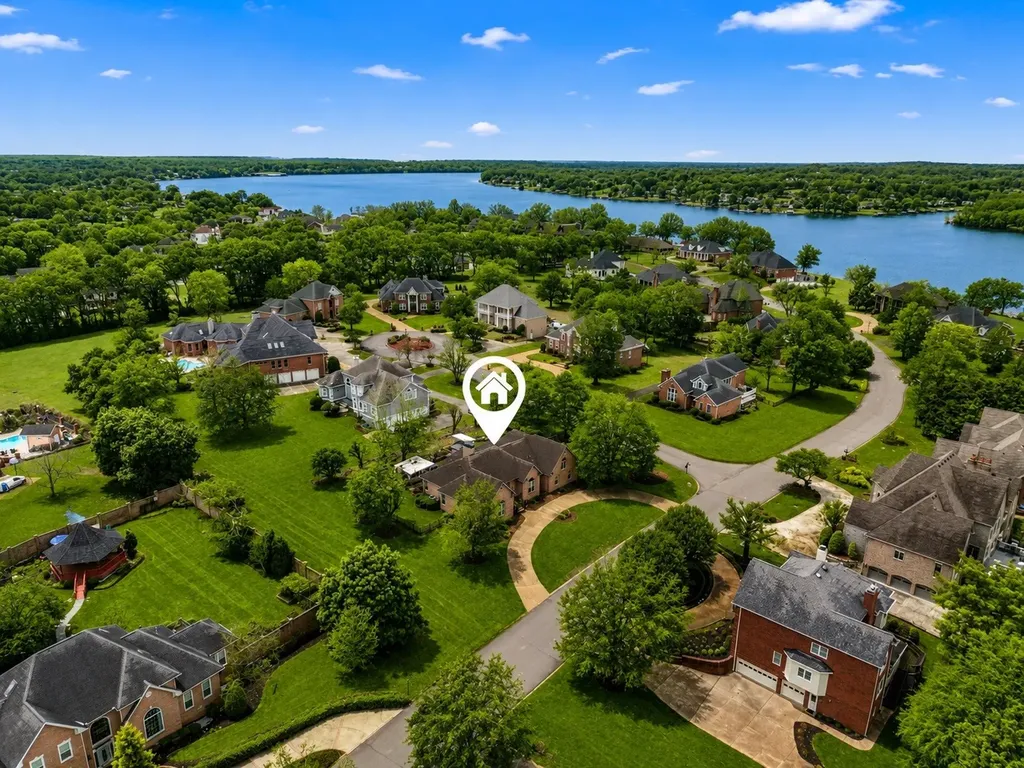 601 Ward Circle Old Hickory TN 37138