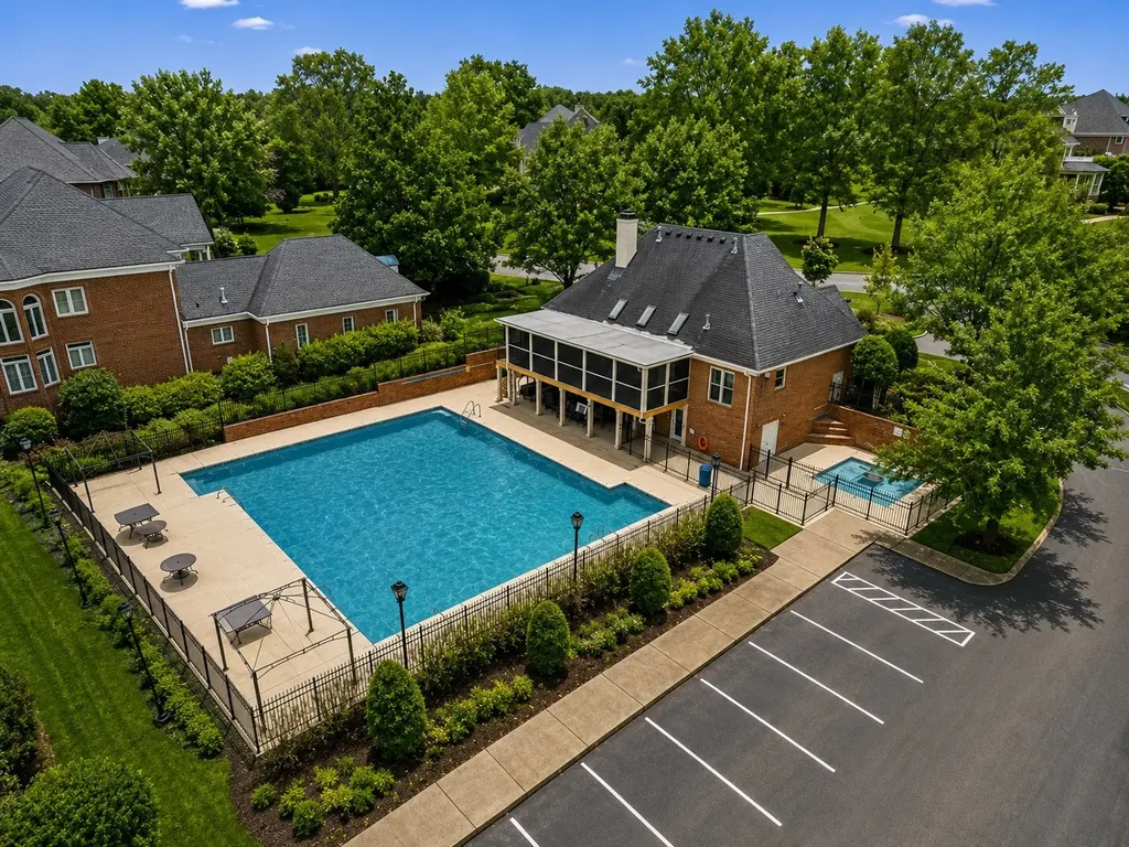 601 Ward Circle Old Hickory TN 37138