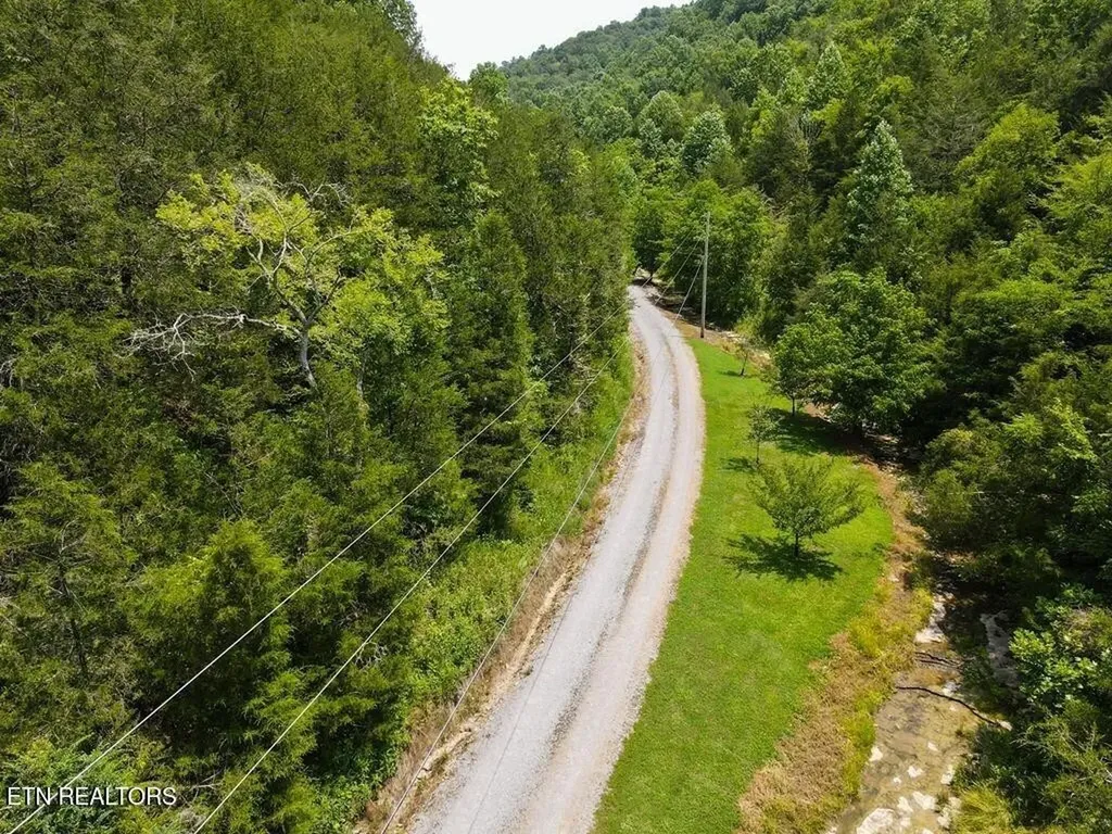 360 Spurlock Hollow Lane Gainesboro TN 38562