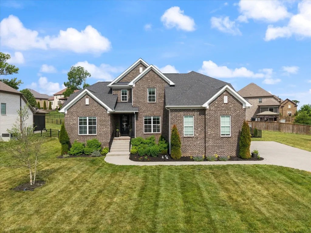289 Crooked Creek Lane Hendersonville TN 37075