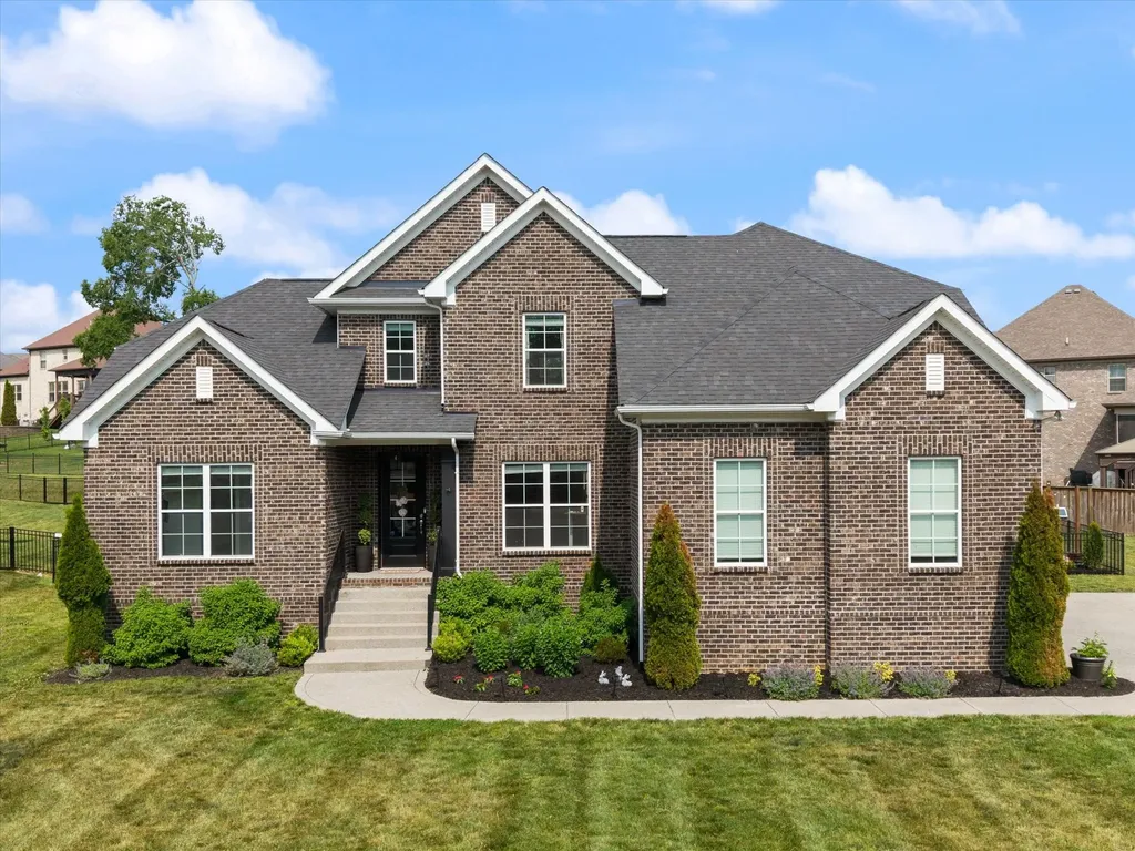 289 Crooked Creek Lane Hendersonville TN 37075