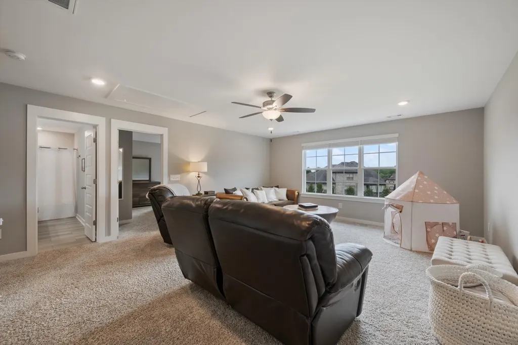 289 Crooked Creek Lane Hendersonville TN 37075