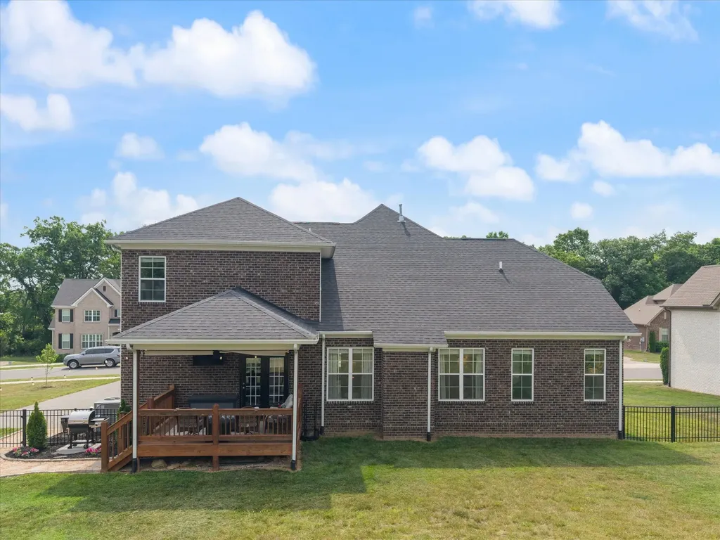 289 Crooked Creek Lane Hendersonville TN 37075