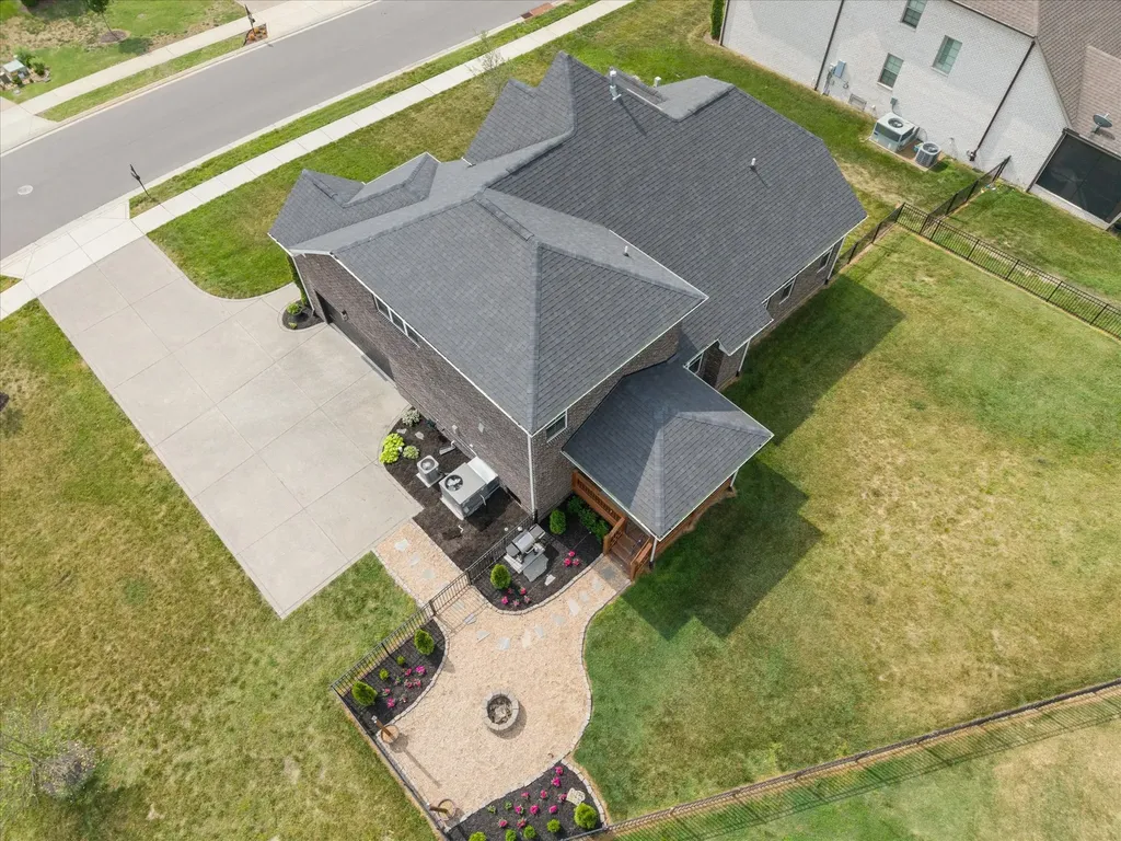 289 Crooked Creek Lane Hendersonville TN 37075