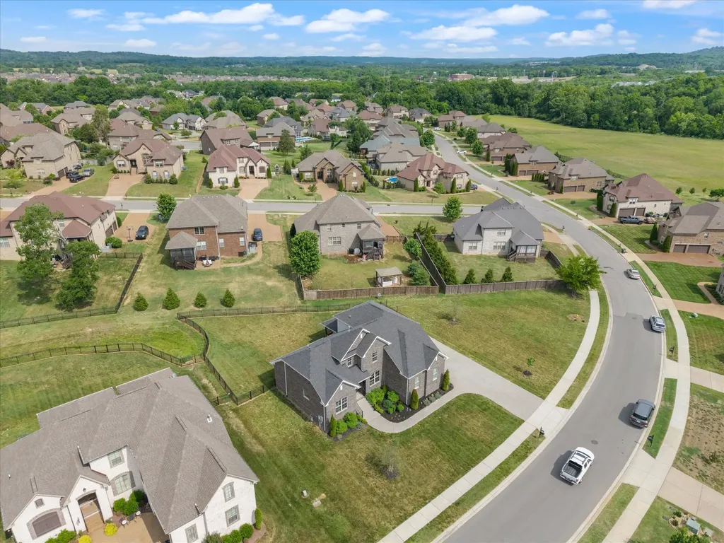 289 Crooked Creek Lane Hendersonville TN 37075