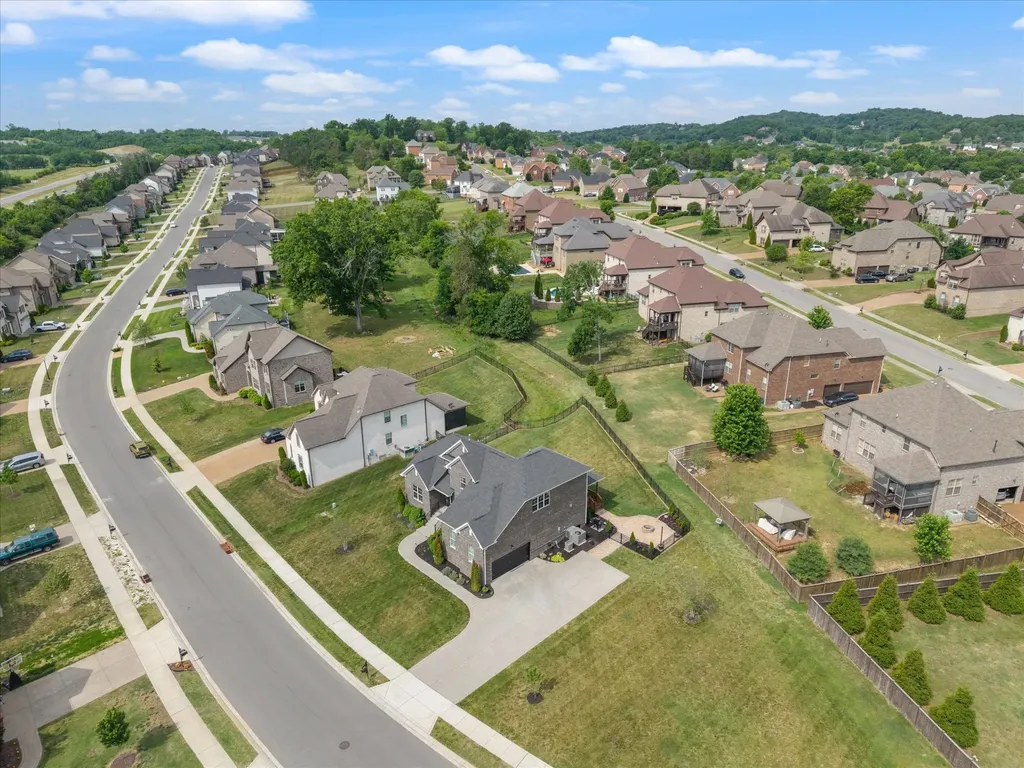 289 Crooked Creek Lane Hendersonville TN 37075