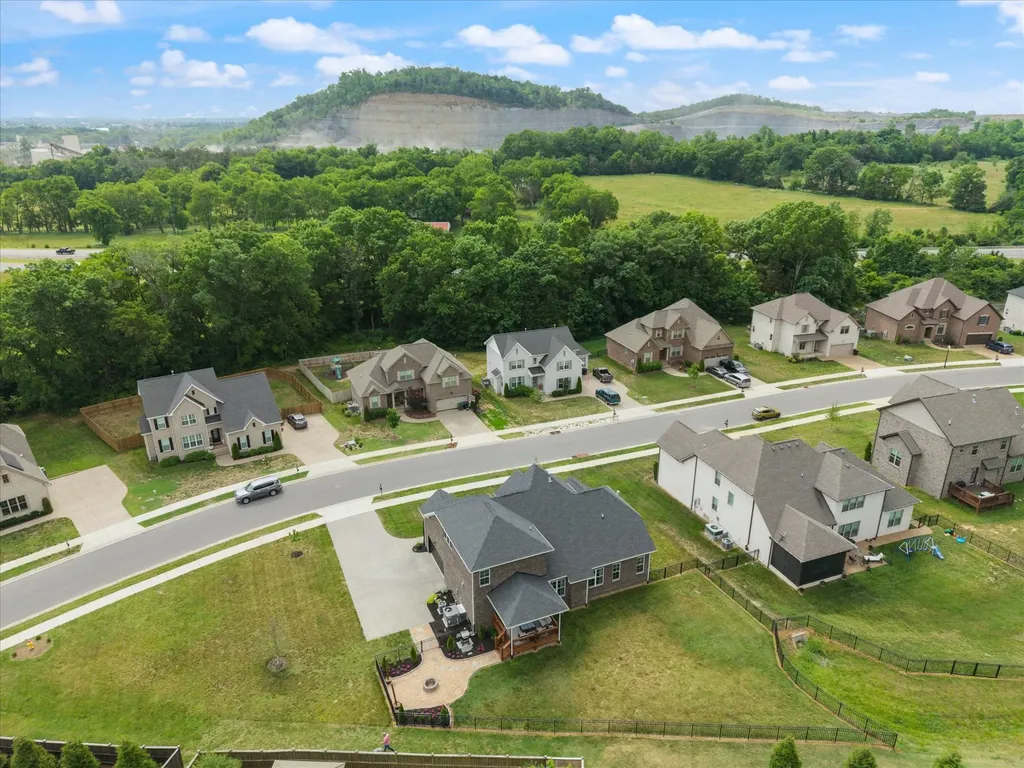 289 Crooked Creek Lane Hendersonville TN 37075
