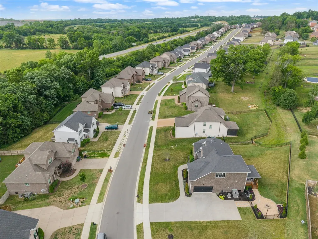289 Crooked Creek Lane Hendersonville TN 37075