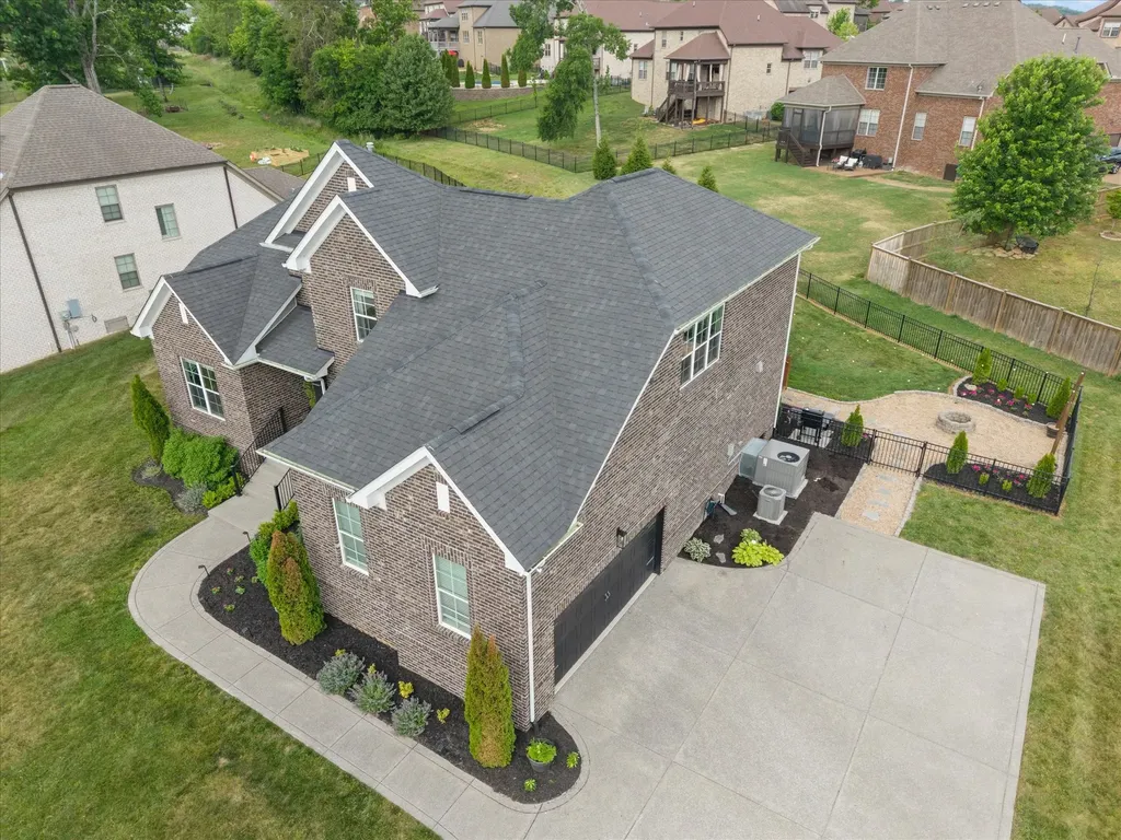 289 Crooked Creek Lane Hendersonville TN 37075
