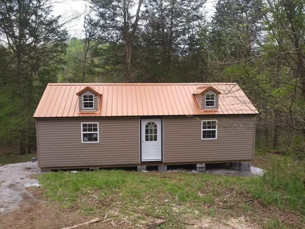 133 Cook Lane Gainesboro TN 38562