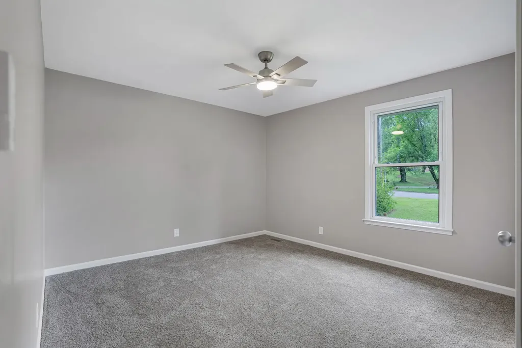 341 Harold Drive Clarksville TN 37040