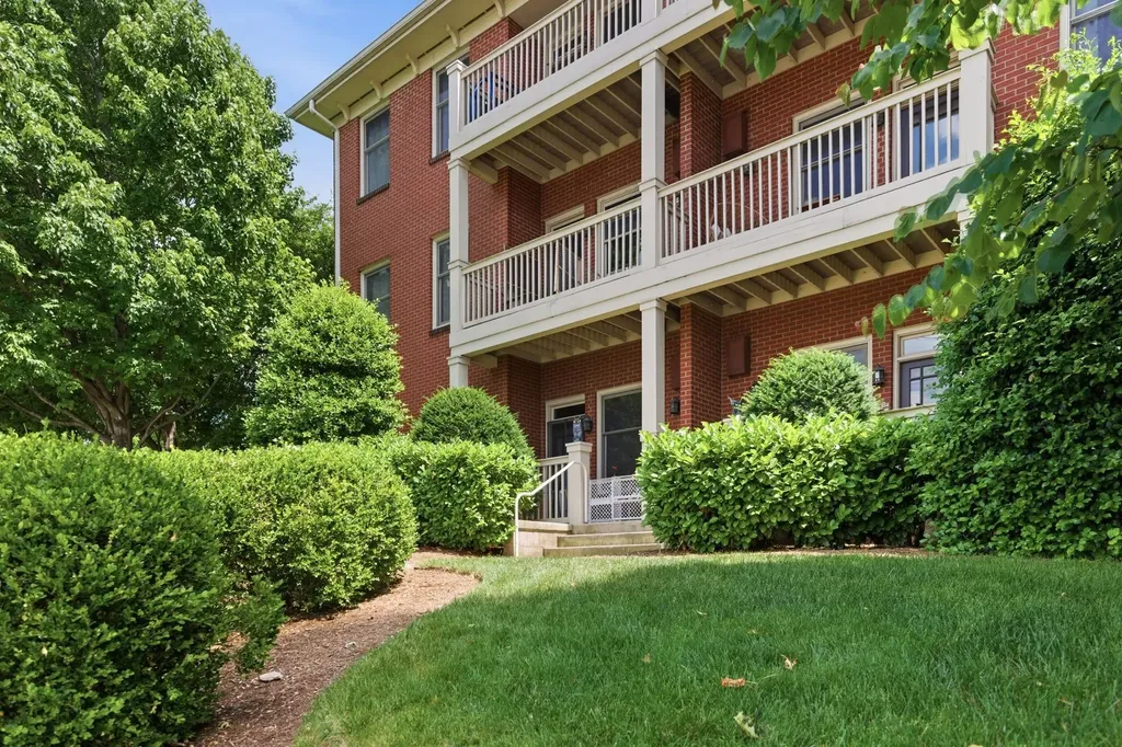800 Woodland Street Nashville TN 37206
