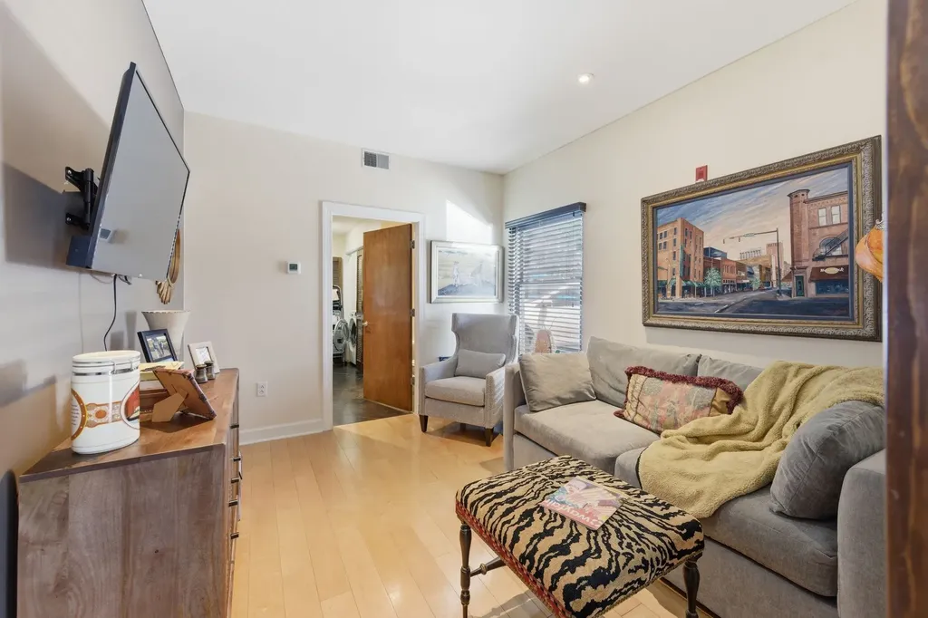 800 Woodland Street Nashville TN 37206