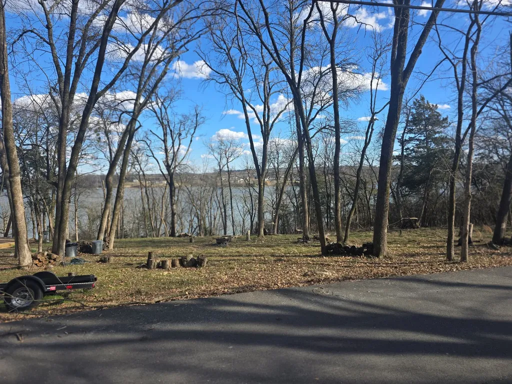 1060 Hickory Harbor Drive Gallatin TN 37066