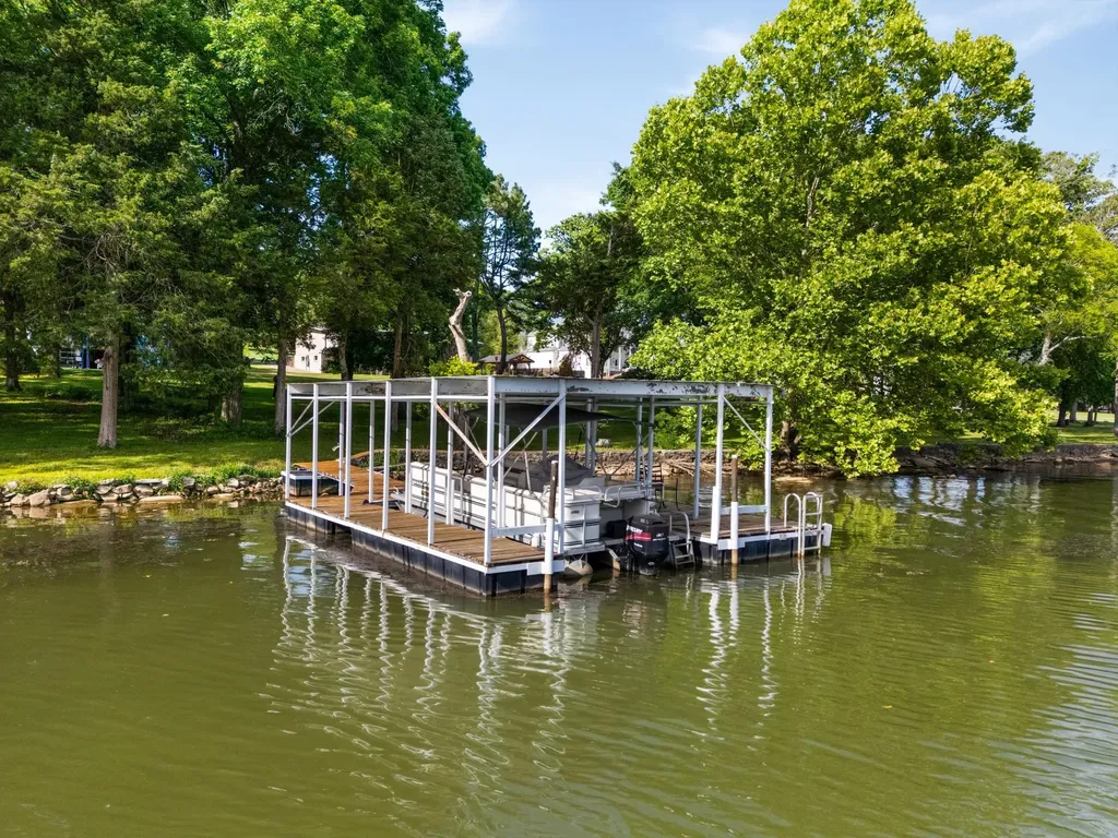 179 Snug Harbor Drive Hendersonville TN 37075