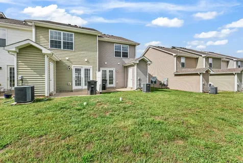 326 Sam Houston Circle Clarksville TN 37040