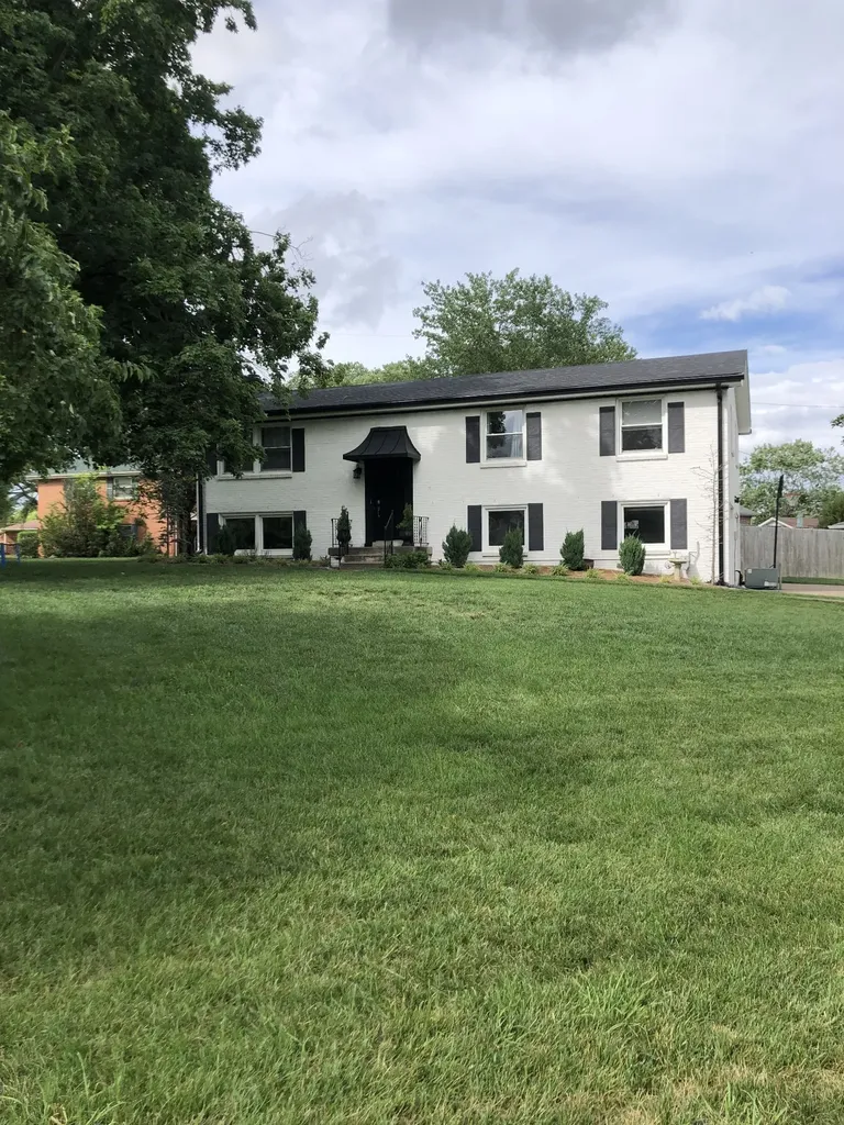 217 Alfred Drive Clarksville TN 37043