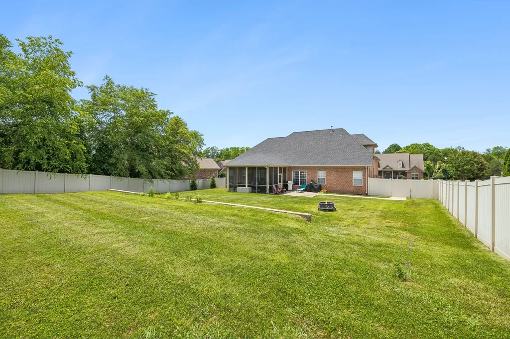 119 Tirzah Street Lebanon TN 37087
