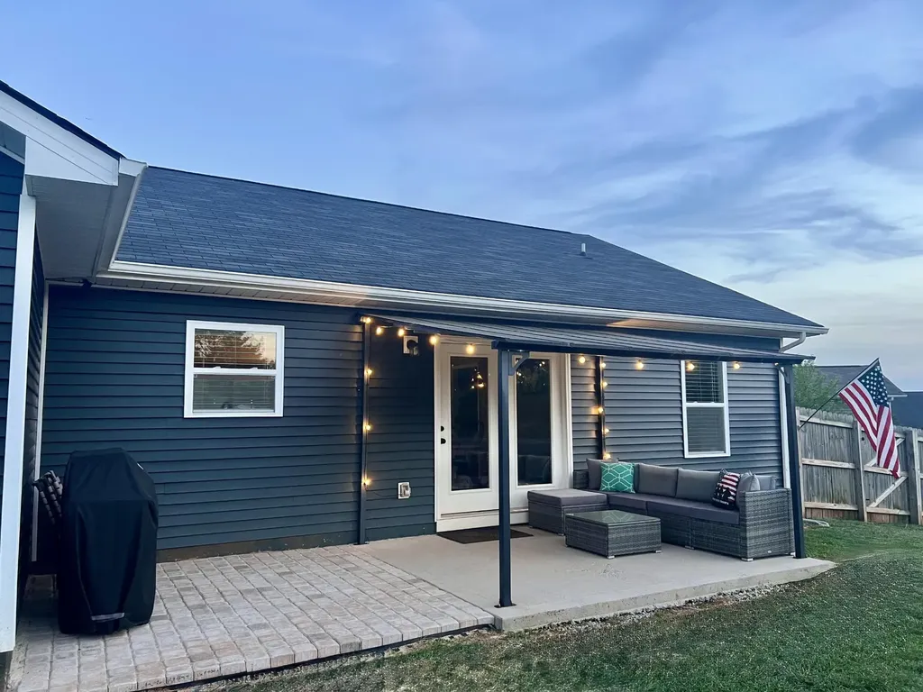 101 Hartfield Lane Loudon TN 37774
